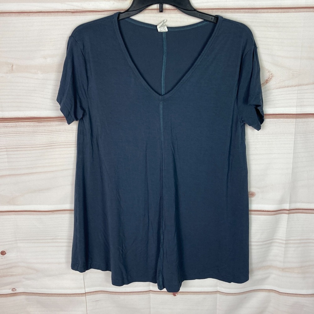 Kate Quinn Top Women XS Gray T-Shirt Short Sleeve V-Neck Swing Jersey Knit Solid